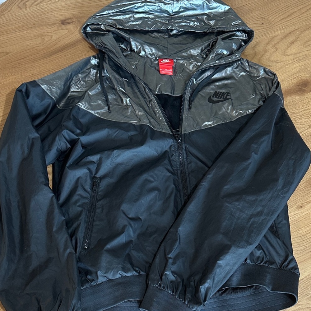 Nike Black and Silver Women's Windbreaker